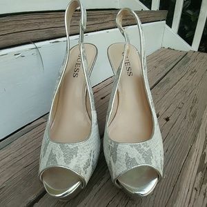 GUESS Peep Toe Sling Back heel